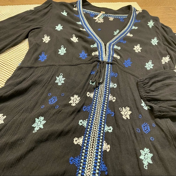 Free People Star Gazer Embroidered Peasant Mini Black Dress Size Small - Picture 4 of 9